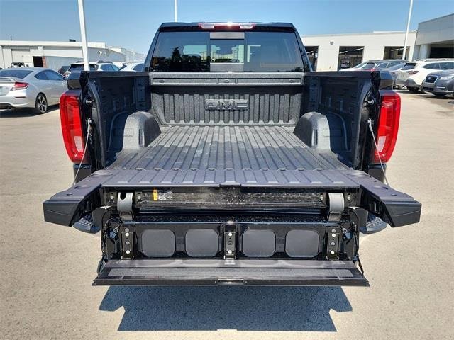 New 2026 GMC Sierra 1500 SLT w/ SLT Premium Plus Package image 8