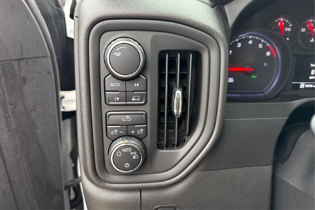Used 2019 Chevrolet Silverado 1500 Custom AWD/4WD image 17