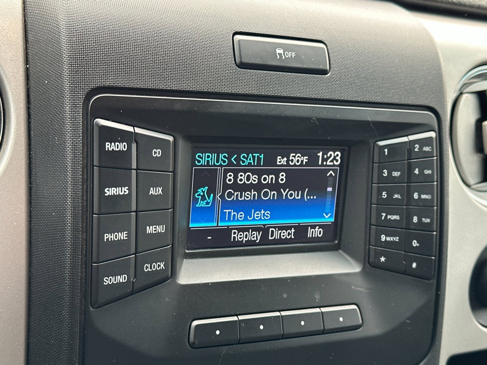 Used 2014 Ford F150 XLT w/ XLT Chrome Package image 17