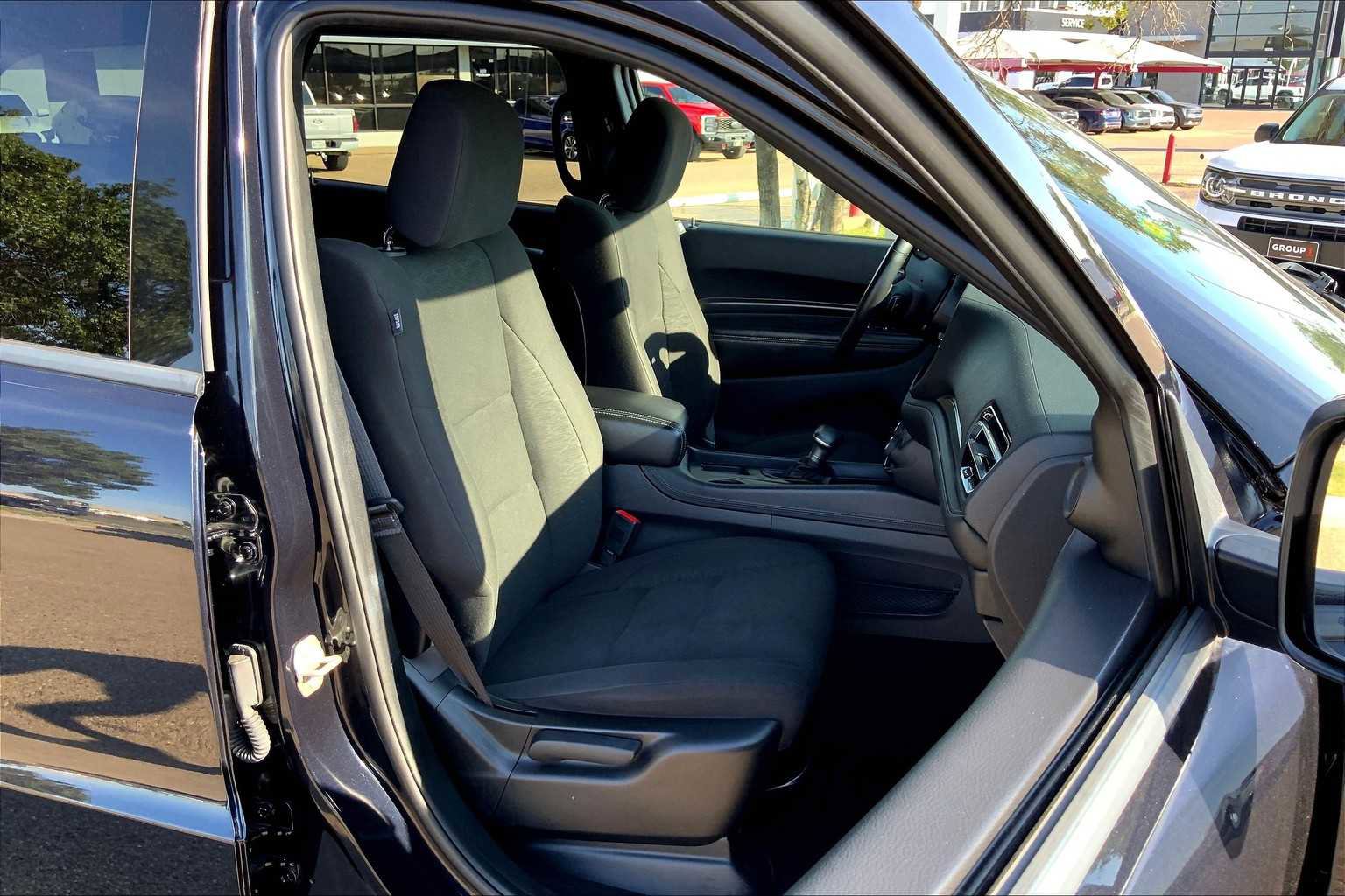 Used 2024 Dodge Durango SXT w/ 3rd Row Seating Group image 15
