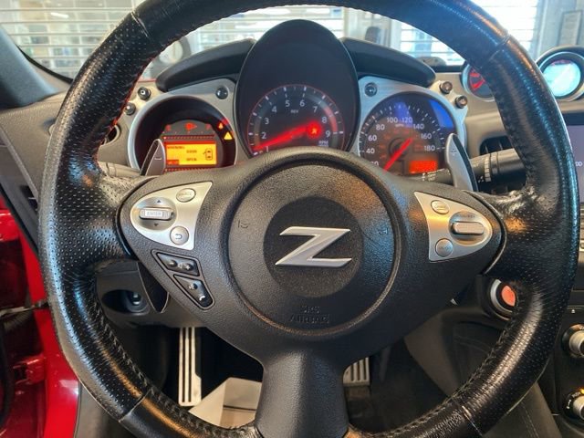 Used 2016 Nissan 370Z Touring Sport image 12