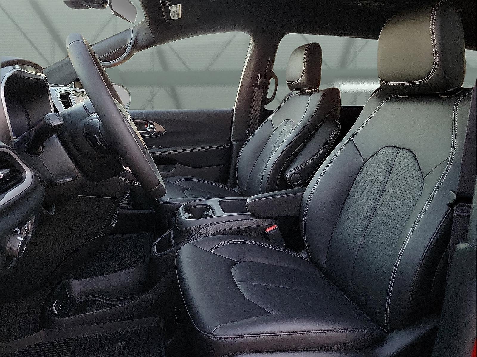 New 2026 Chrysler Voyager LX FWD image 11