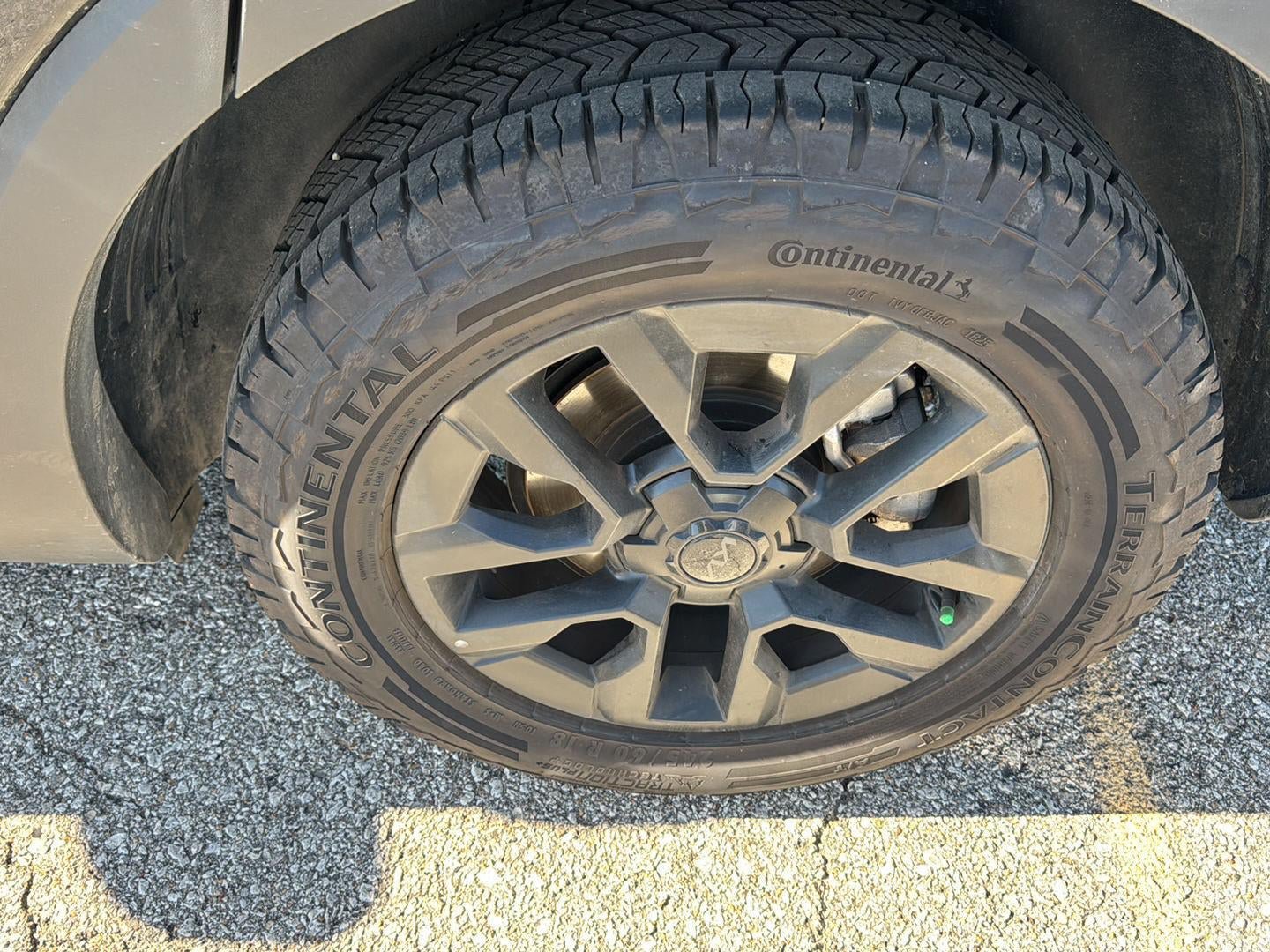 Used 2025 Kia Telluride AWD image 10