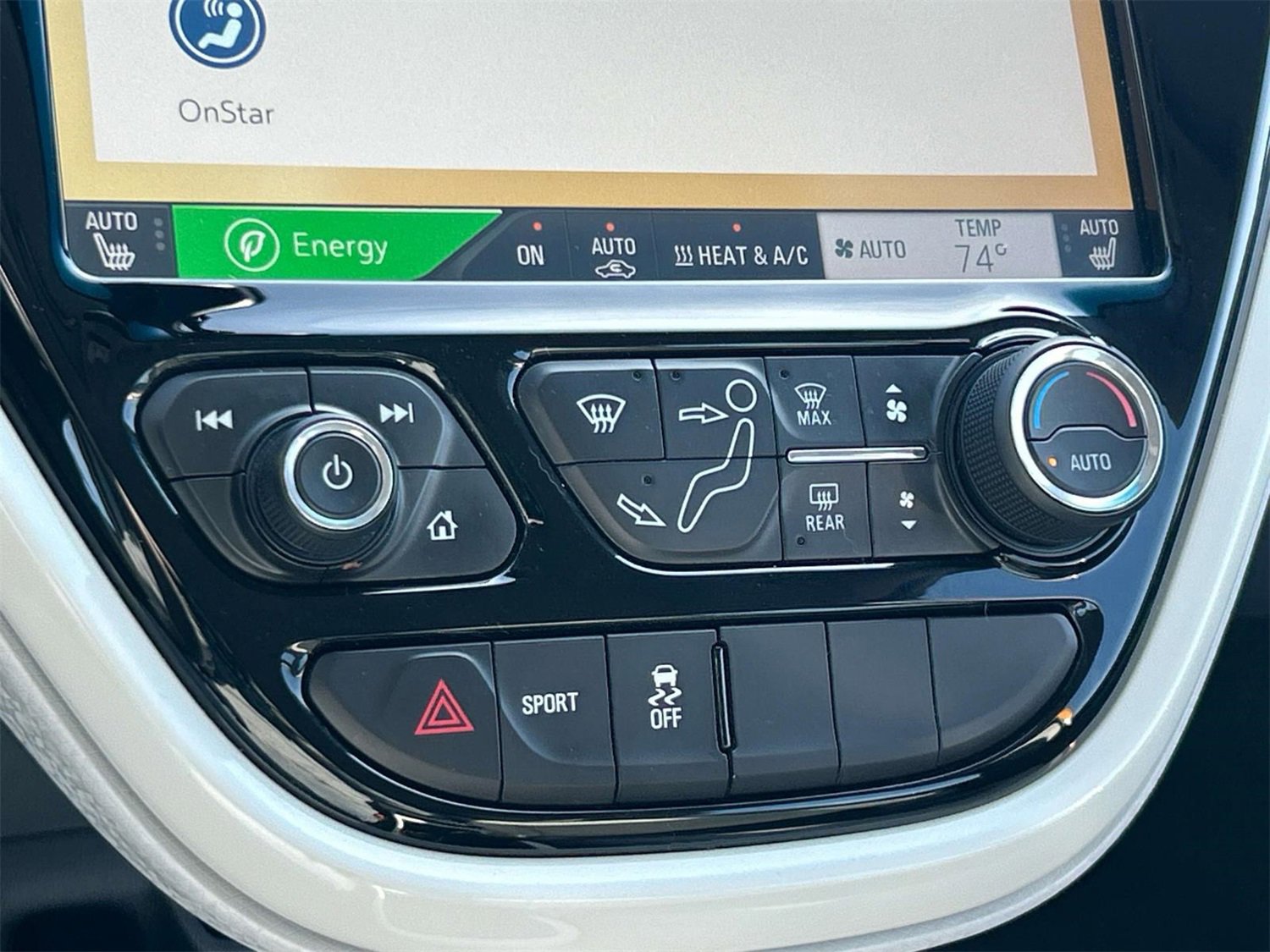 Used 2017 Chevrolet Bolt LT image 30