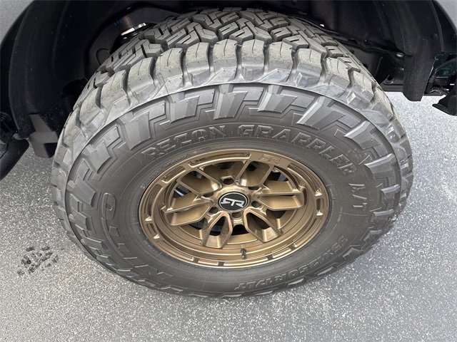 New 2025 Ford Bronco Big Bend image 12