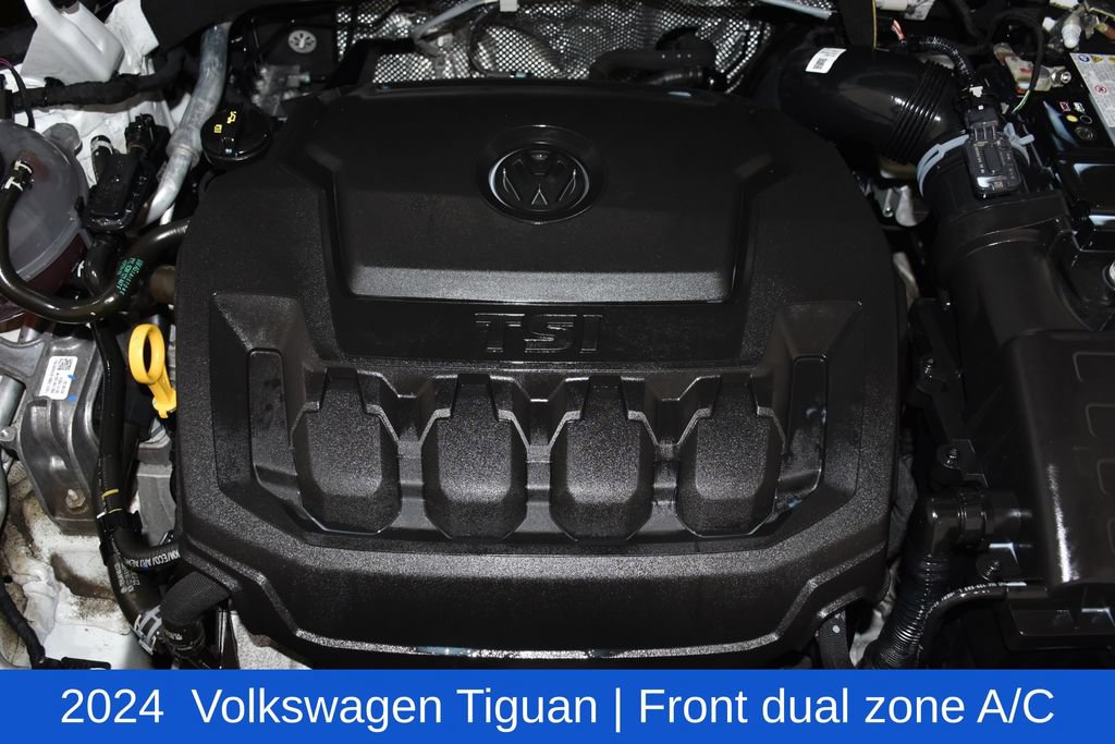 Used 2024 Volkswagen Tiguan SE AWD/4WD image 7
