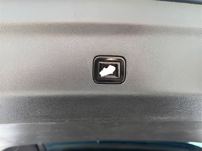 Used 2021 Chevrolet Tahoe Z71 AWD/4WD image 35