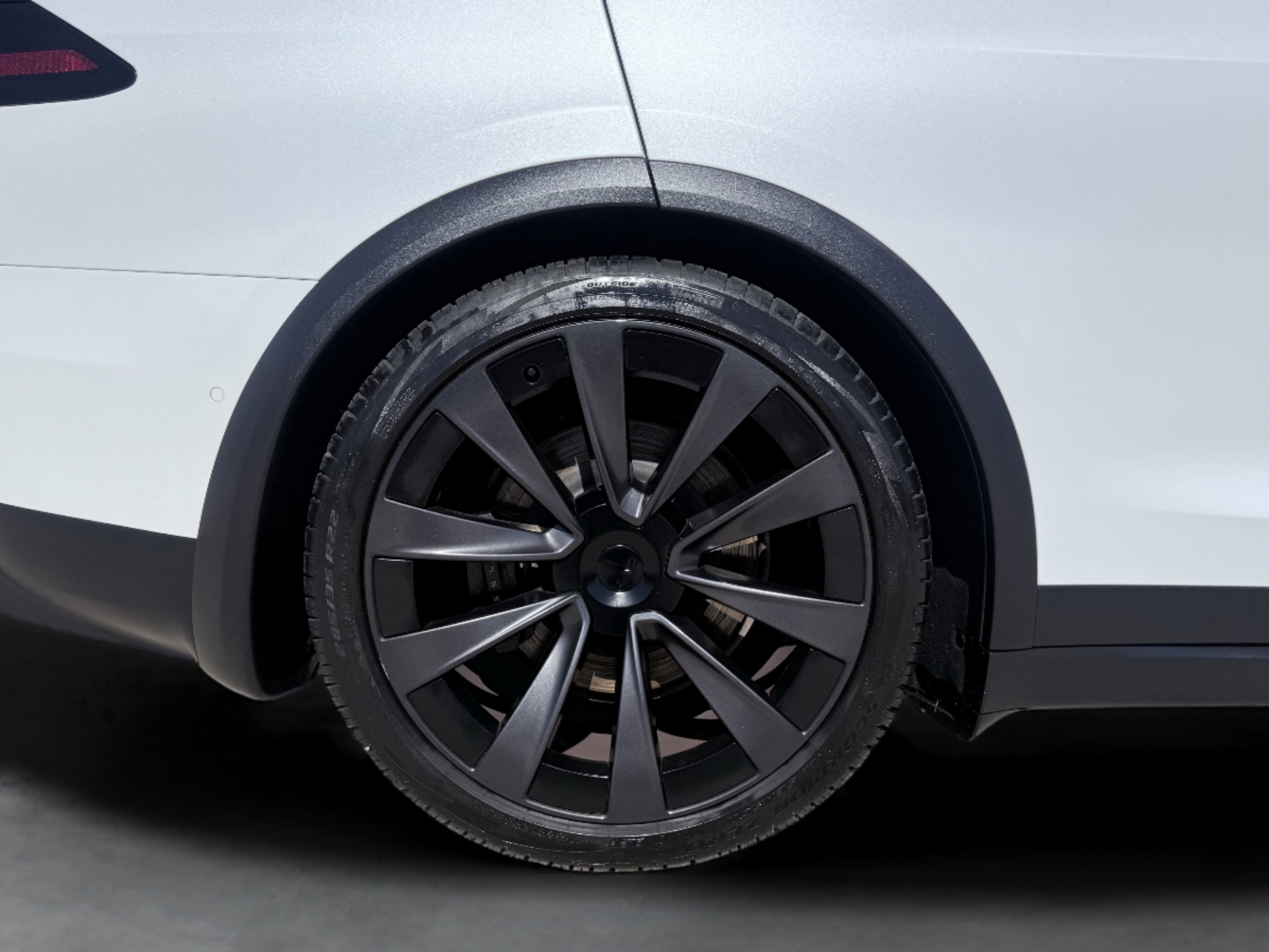 Used 2023 Tesla Model X AWD/4WD image 10