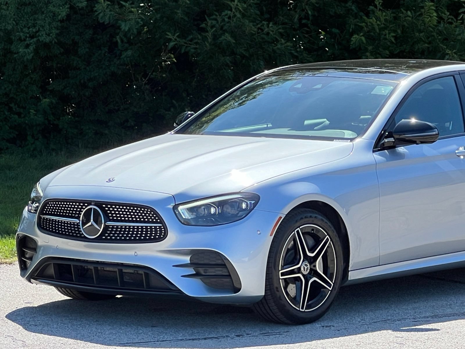Used 2021 Mercedes-Benz E 450 4MATIC Sedan image 11