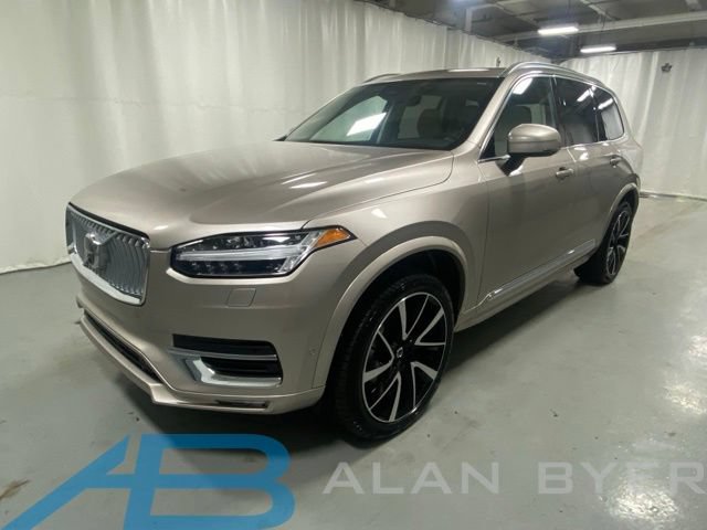 Used 2025 Volvo XC90 B5 Plus w/ Protection Package