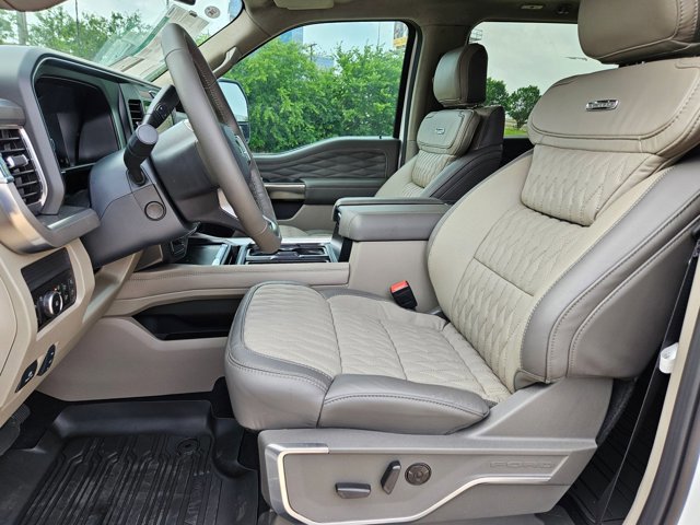 New 2026 Ford F450 Platinum AWD/4WD image 4