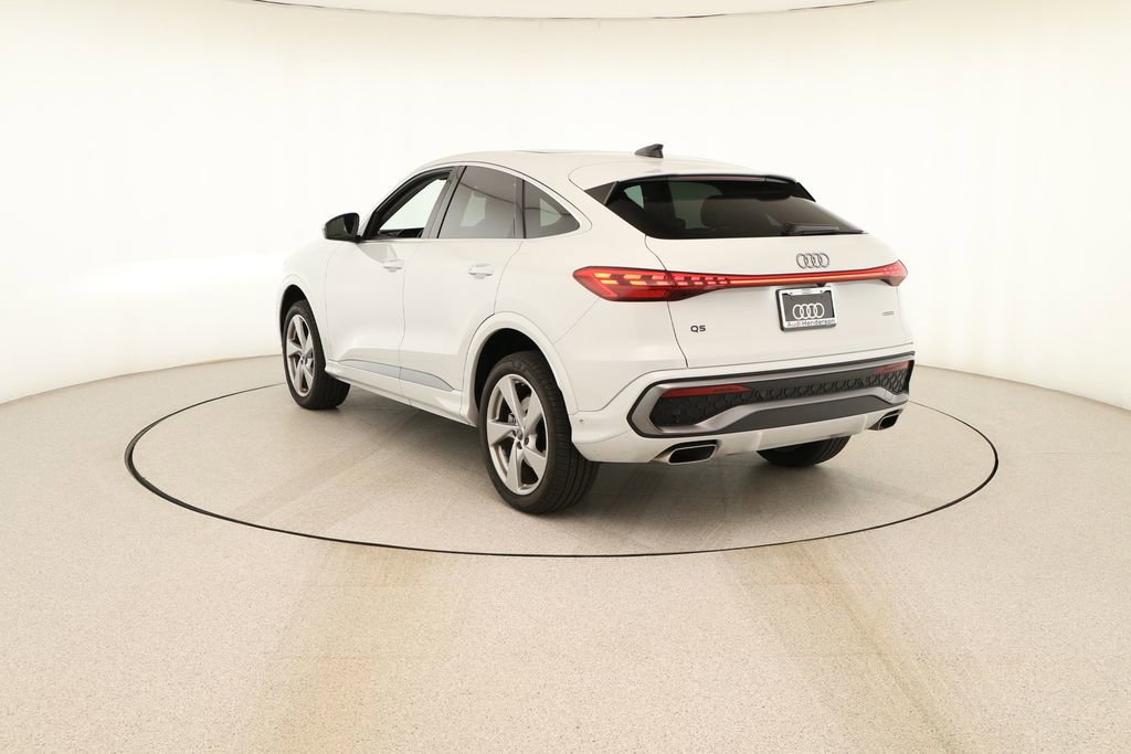 Certified 2025 Audi Q5 Premium Plus w/ Premium Plus AWD/4WD image 5