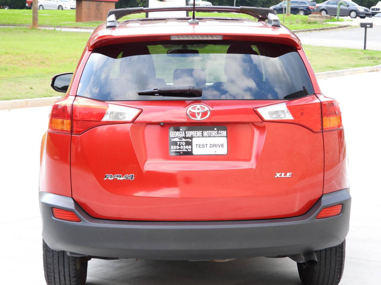 Used 2015 Toyota RAV4 XLE FWD image 19