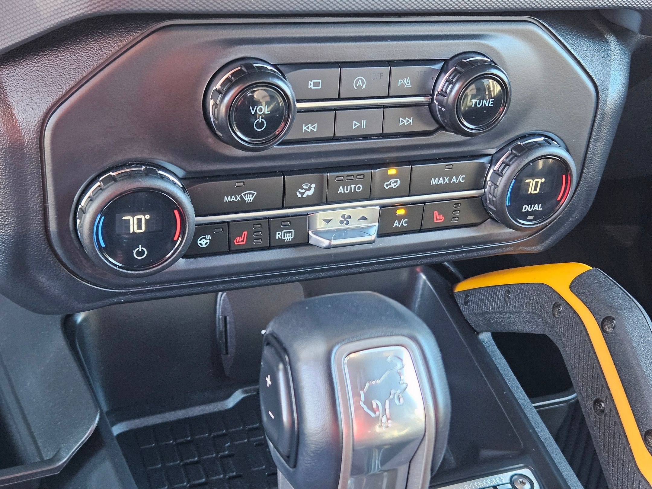 Used 2024 Ford Bronco Badlands AWD/4WD image 28