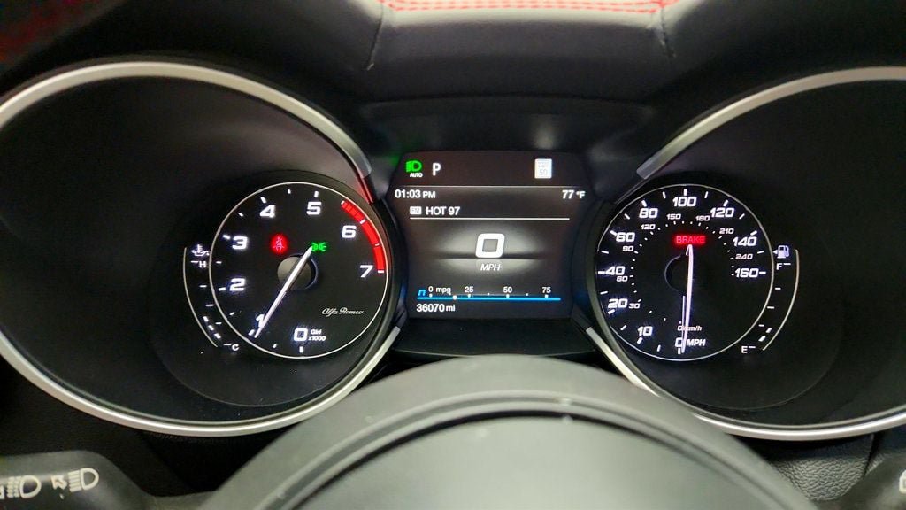 Used 2023 Alfa Romeo Stelvio Estrema AWD/4WD image 15