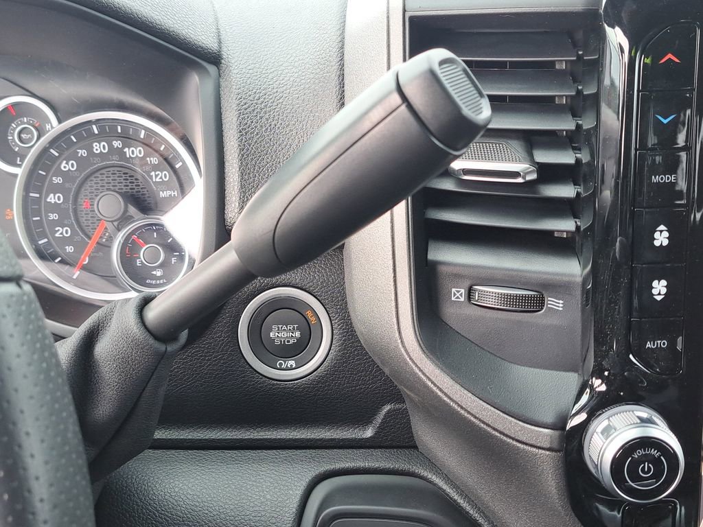 New 2026 RAM 3500 Tradesman AWD/4WD image 20