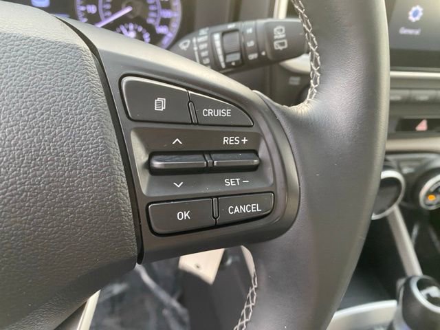 Used 2022 Hyundai Venue SEL image 20