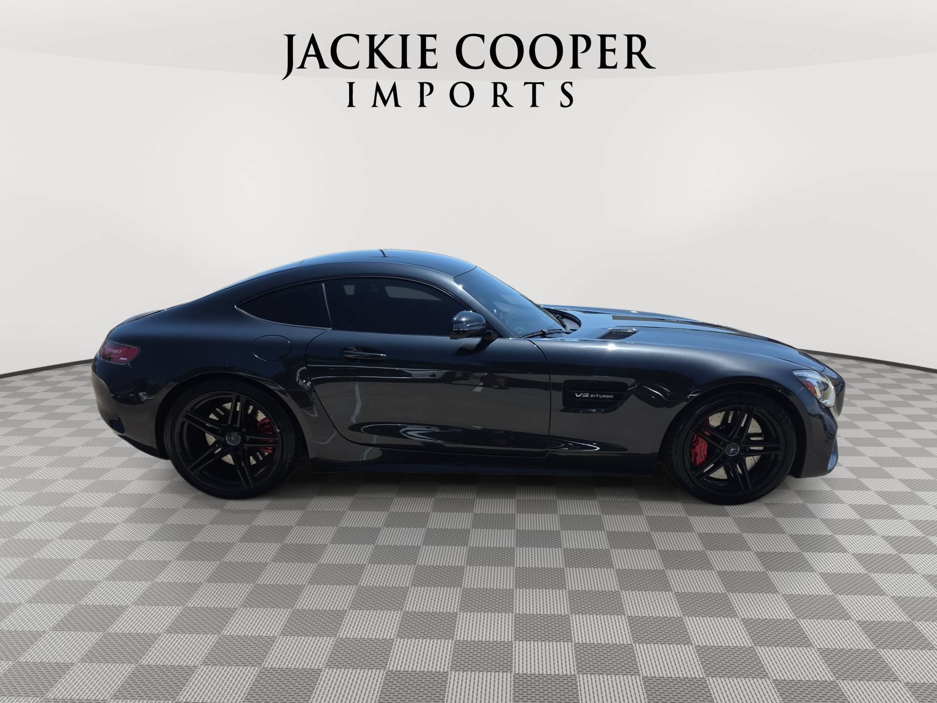 Used 2018 Mercedes-Benz AMG GT C image 4