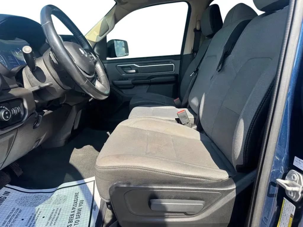 Used 2019 RAM 1500 Big Horn AWD/4WD image 9