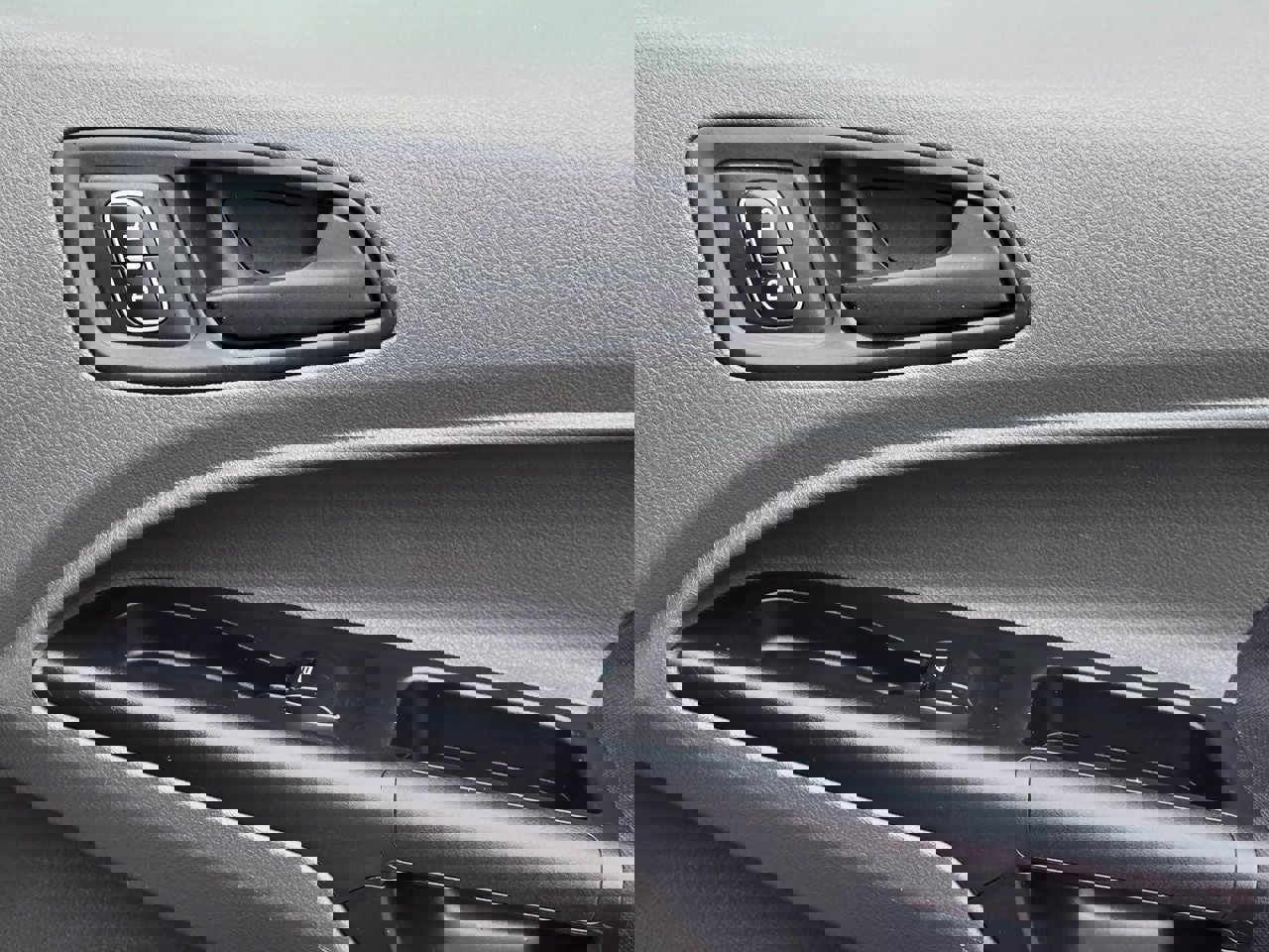 Used 2022 Ford Transit Connect XL image 37