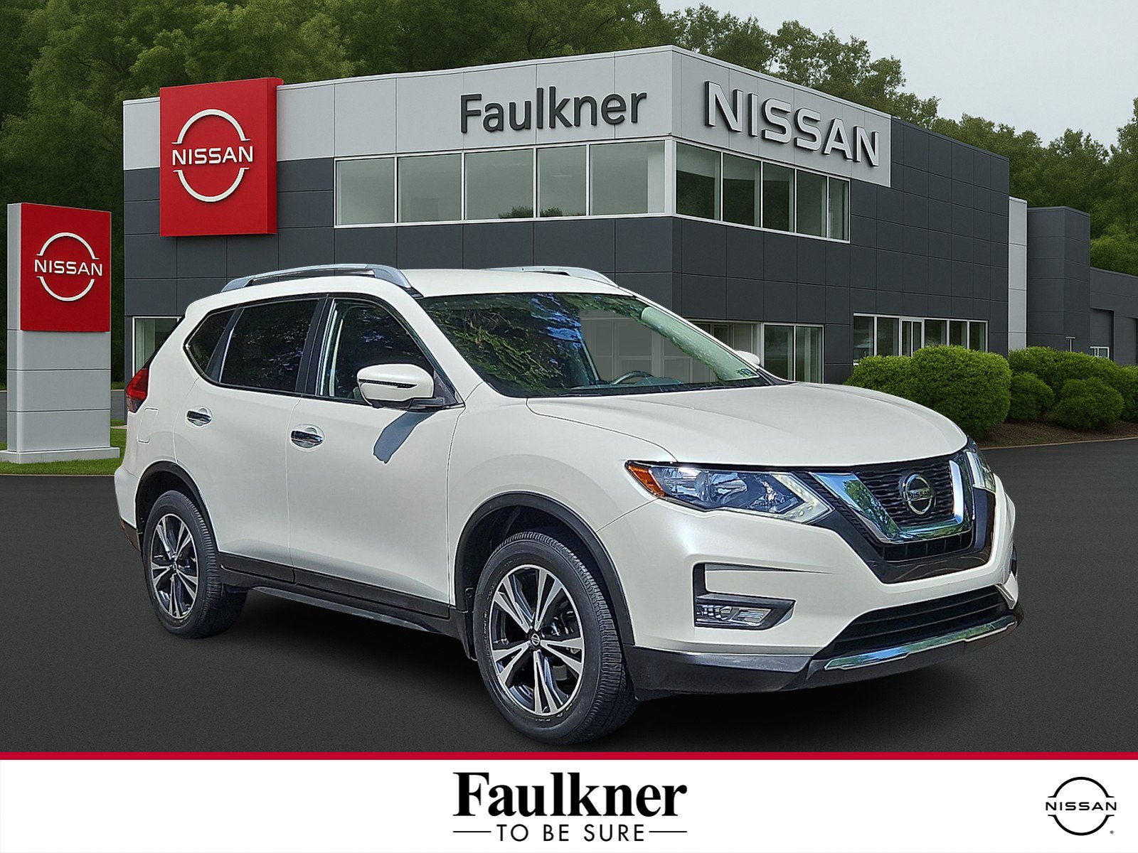 Certified 2019 Nissan Rogue SV w/ Premium Package