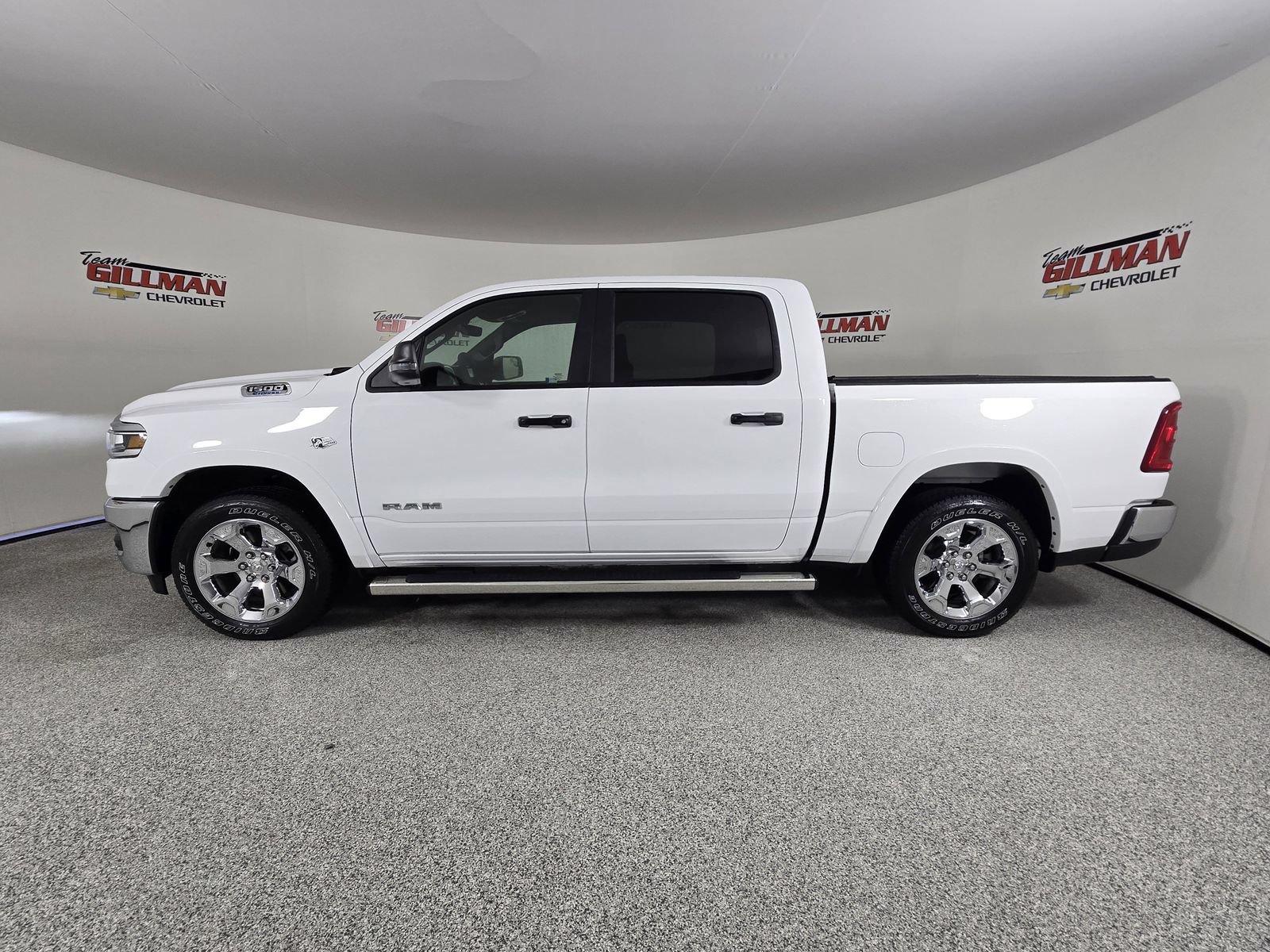 Used 2026 RAM 1500 Lone Star AWD/4WD image 4