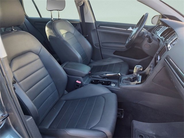 Used 2015 Volkswagen Golf SEL image 32