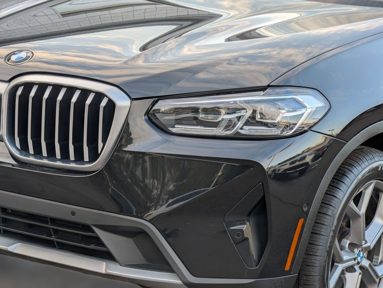 Used 2024 BMW X3 sDrive30i w/ Premium Package image 11