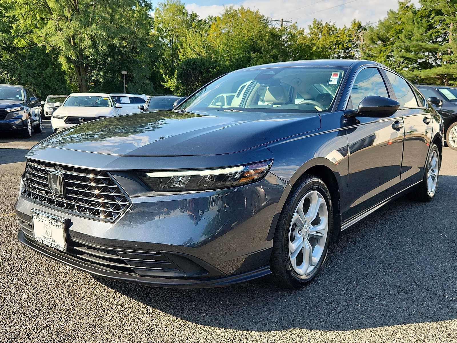 Used 2023 Honda Accord LX image 3