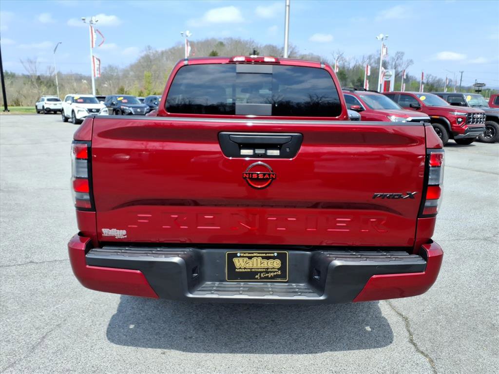 Used 2024 Nissan Frontier Pro-X image 18