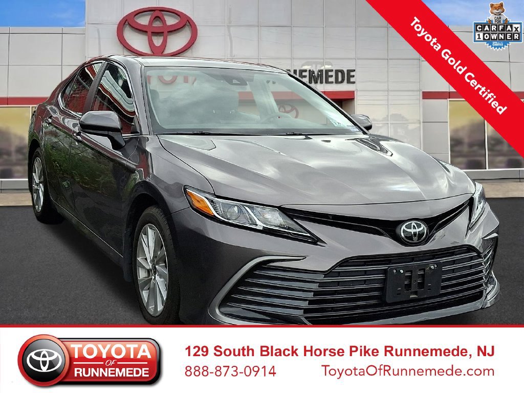 Used 2024 Toyota Camry LE AWD/4WD image 1
