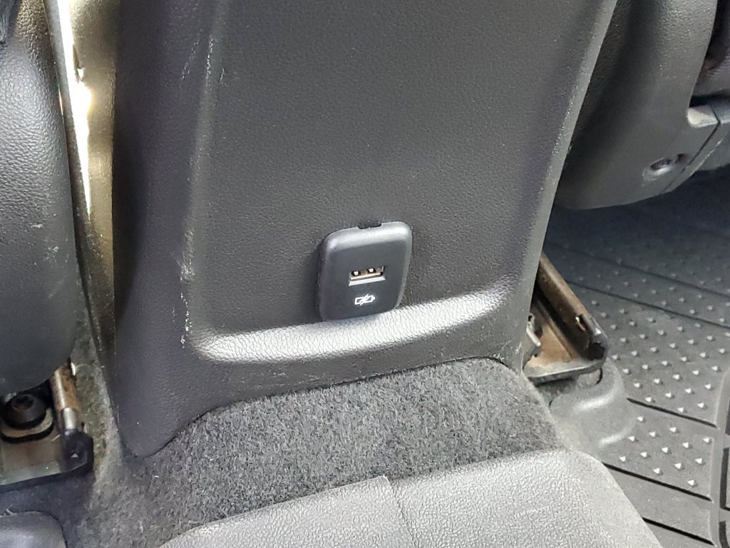 Used 2018 Chevrolet Cruze LT w/ Convenience Package FWD image 27