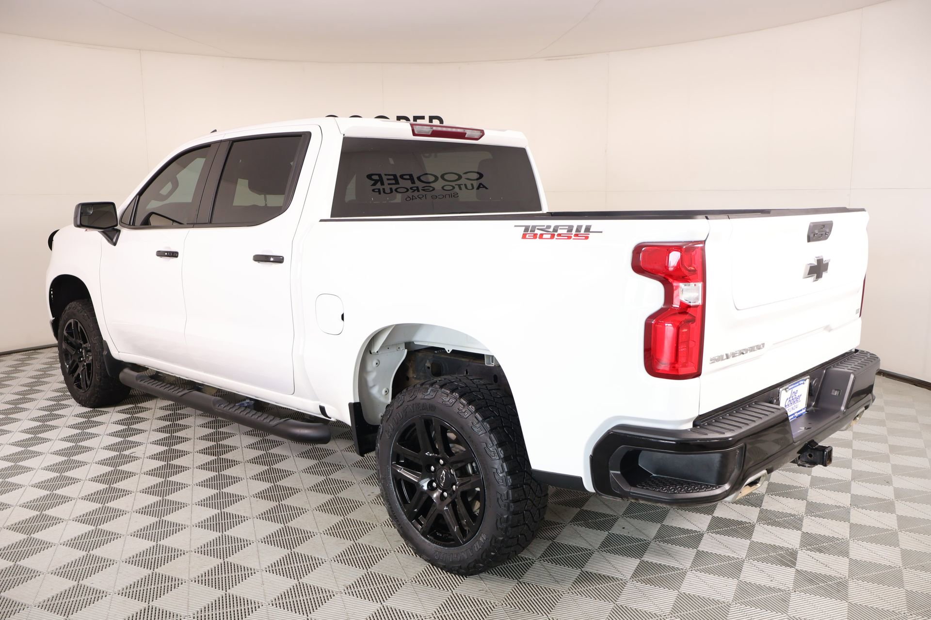 Used 2024 Chevrolet Silverado 1500 LT Trail Boss AWD/4WD image 23