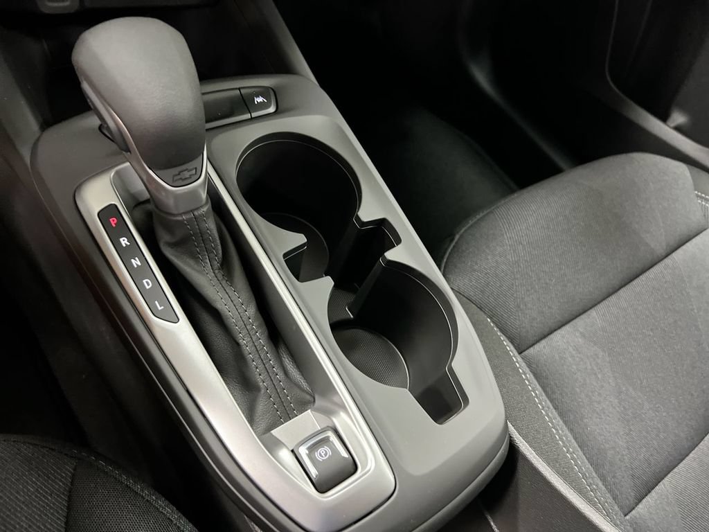 New 2026 Chevrolet Trax LS FWD image 17