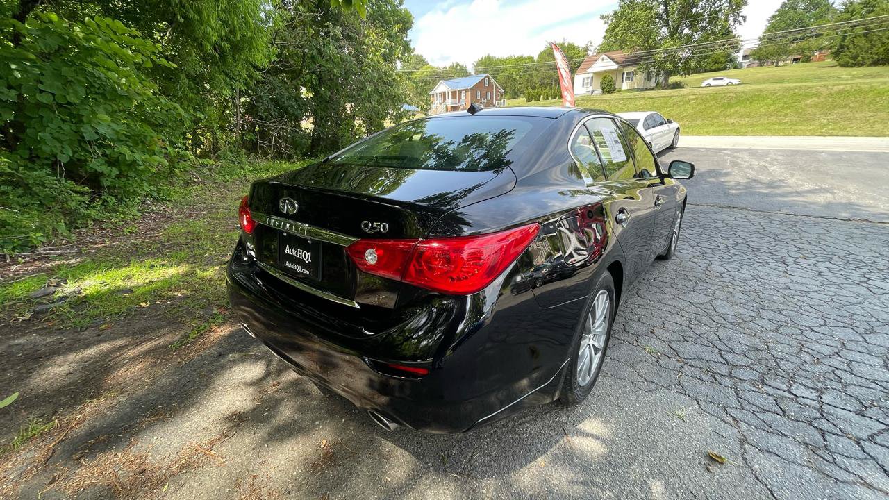 Used 2015 INFINITI Q50 Premium w/ Technology Package AWD/4WD image 8