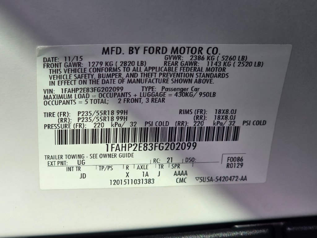 Used 2015 Ford Taurus SEL w/ Equipment Group 201A FWD image 28