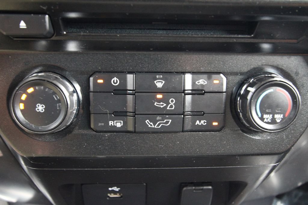 Used 2016 Ford F150 XLT w/ Equipment Group 301A Mid AWD/4WD image 27