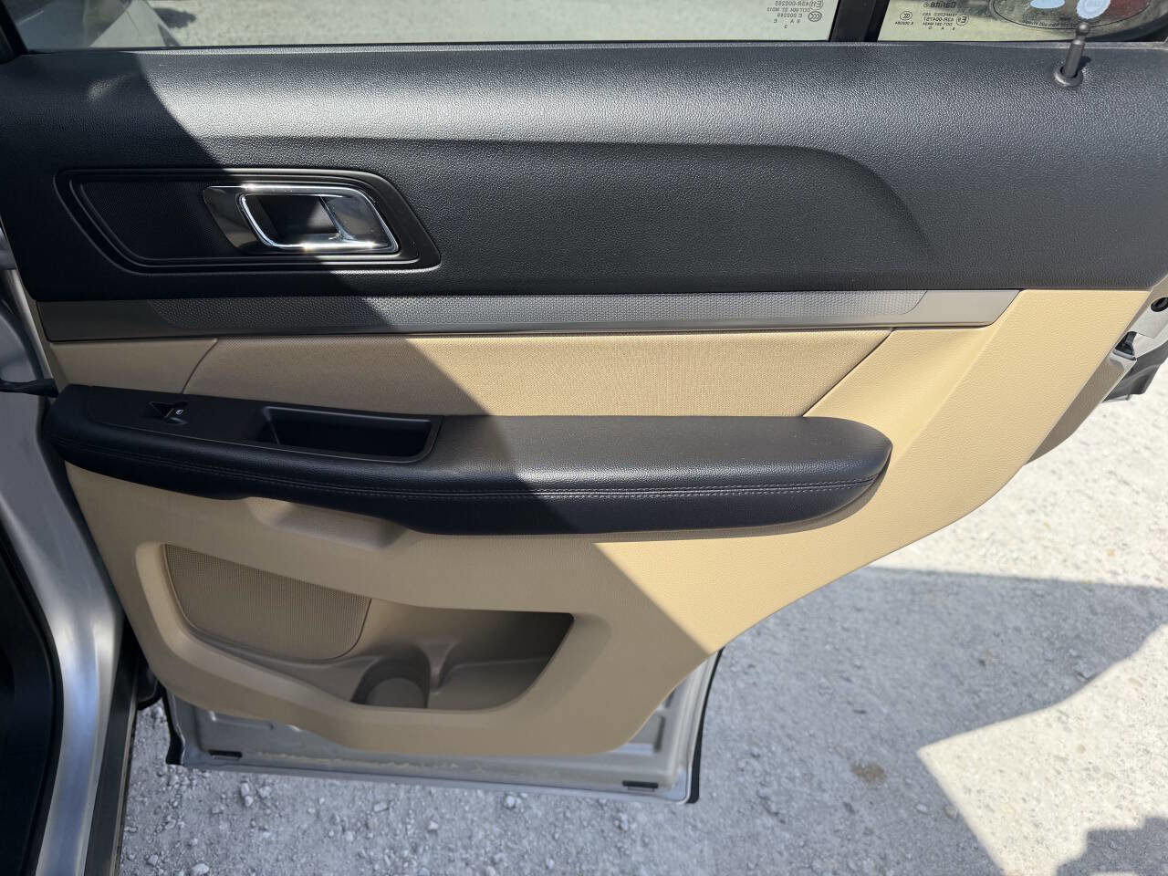 Used 2017 Ford Explorer 4WD image 23