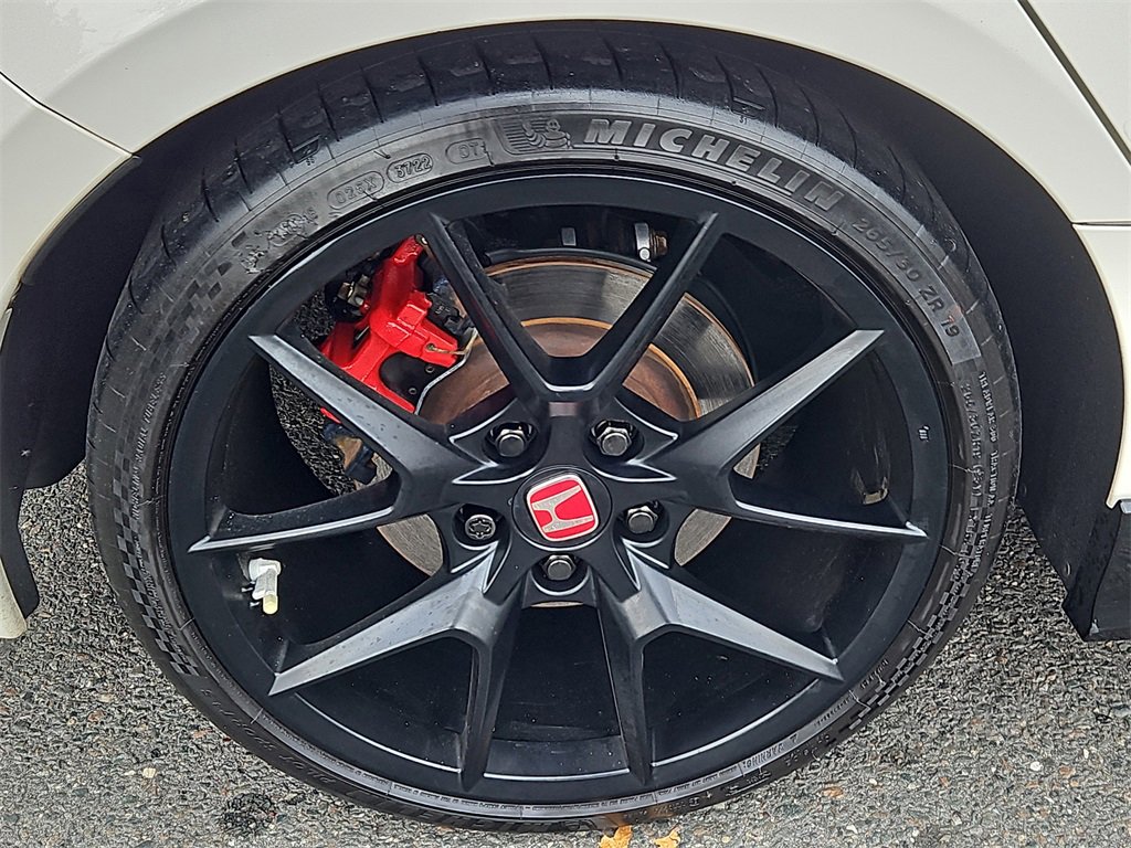Certified 2023 Honda Civic Type R image 4