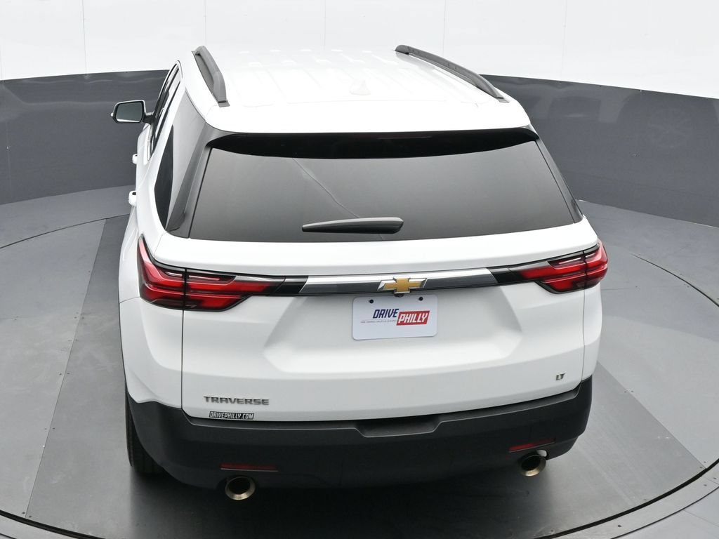 Used 2023 Chevrolet Traverse LT FWD image 20