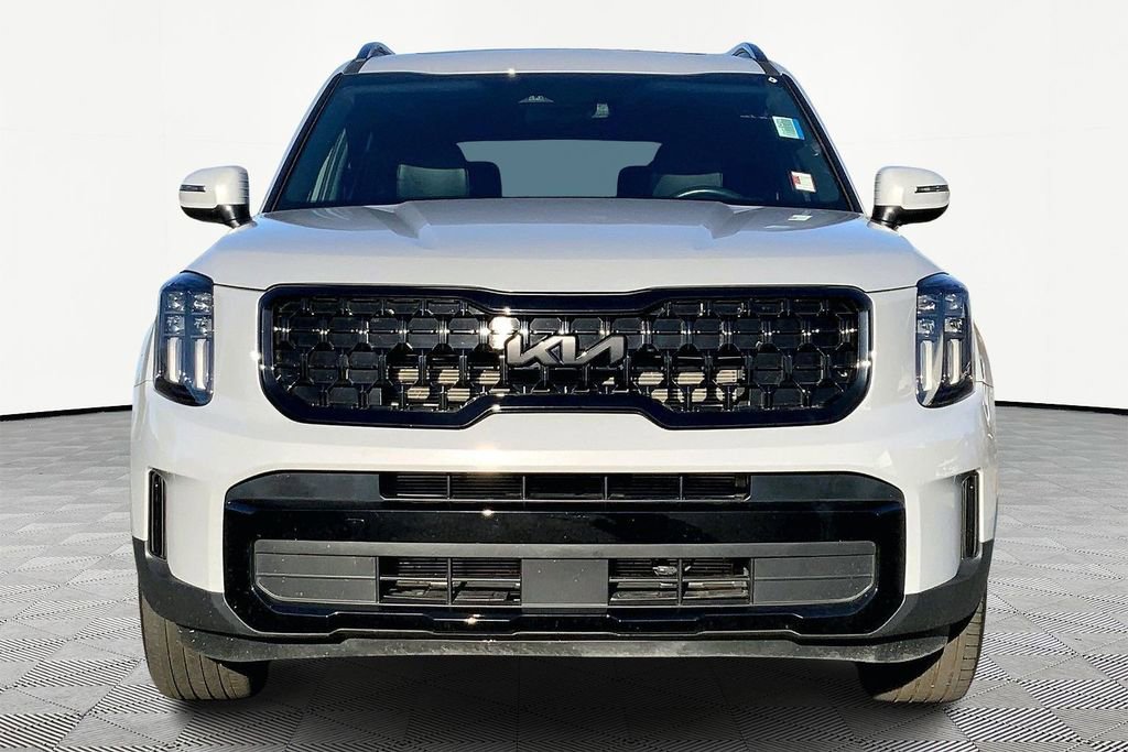 Used 2025 Kia Telluride EX X-Line image 2