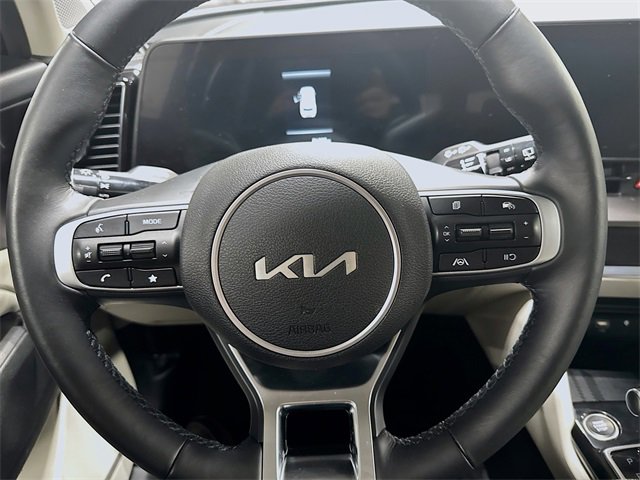 Used 2023 Kia Sportage EX image 18