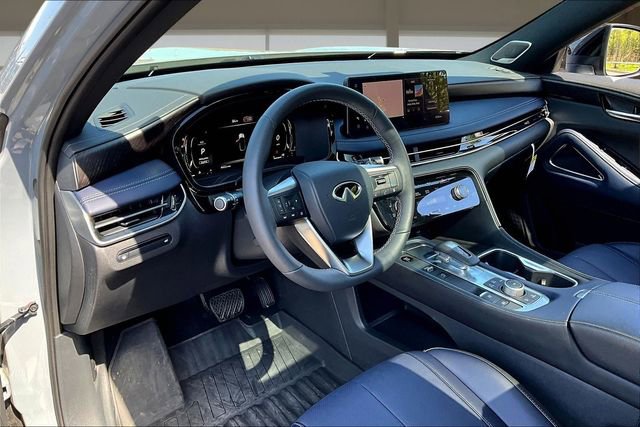 Certified 2026 INFINITI QX60 Sport w/ Dark Cargo Package image 14