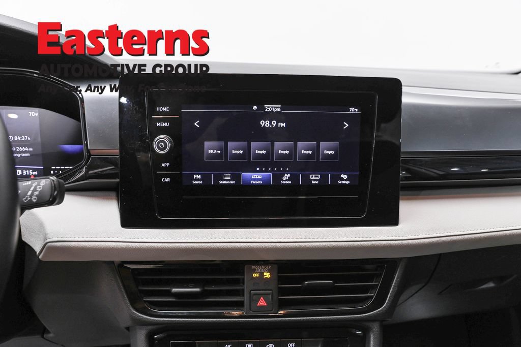 Used 2025 Volkswagen Taos S FWD image 12