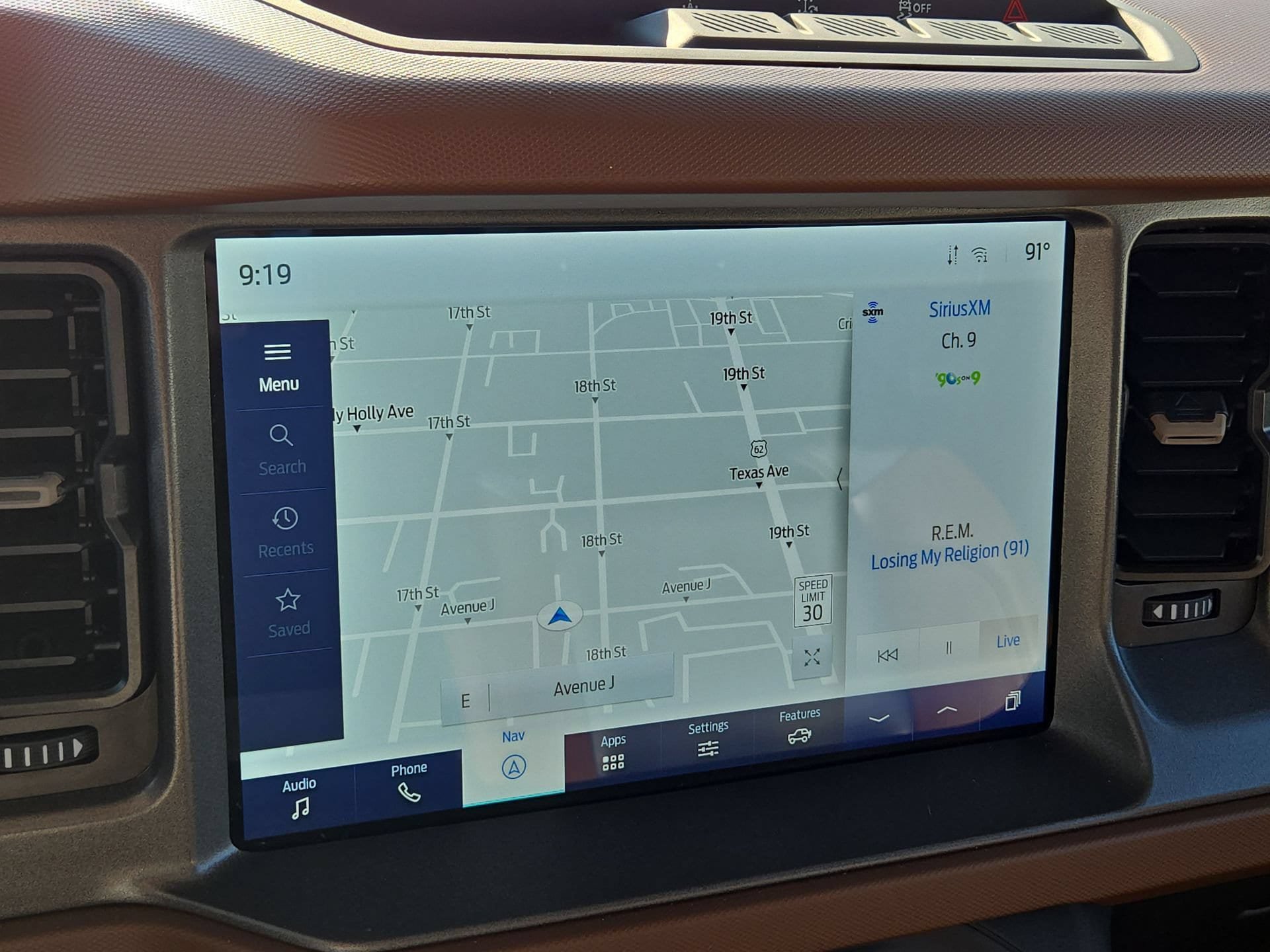 Used 2024 Ford Bronco Outer Banks AWD/4WD image 19
