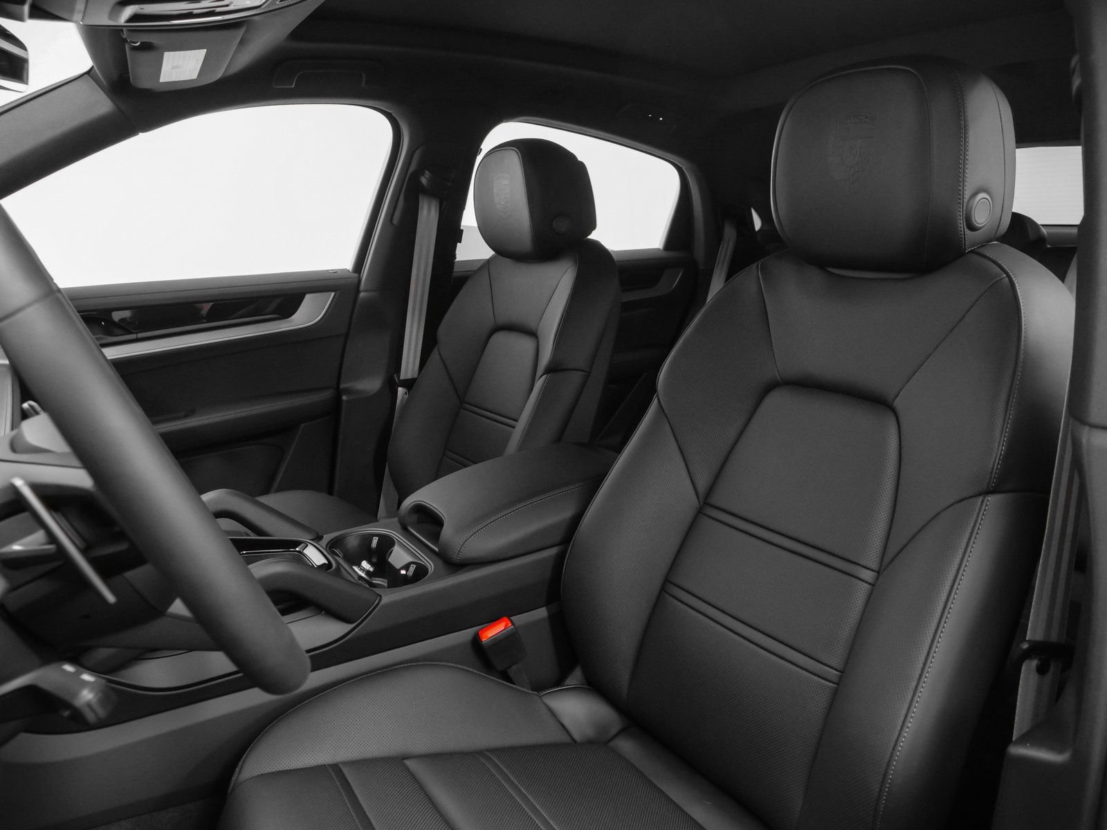 New 2026 Porsche Cayenne E-Hybrid Coupe AWD/4WD image 5