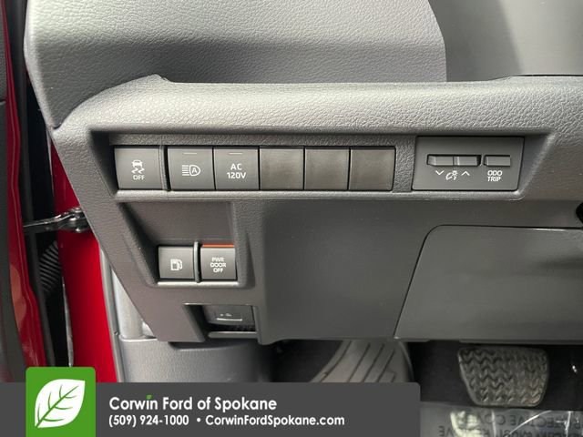 Used 2024 Toyota Sienna XSE image 31