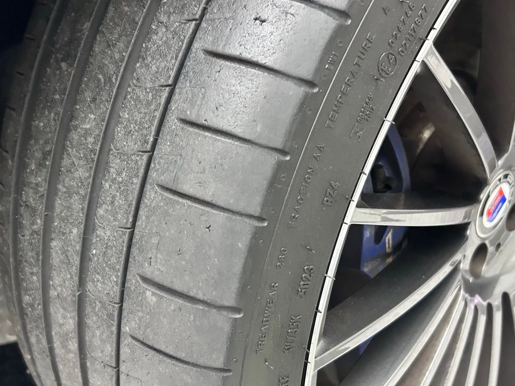 Used 2024 BMW ALPINA XB7 AWD/4WD image 38