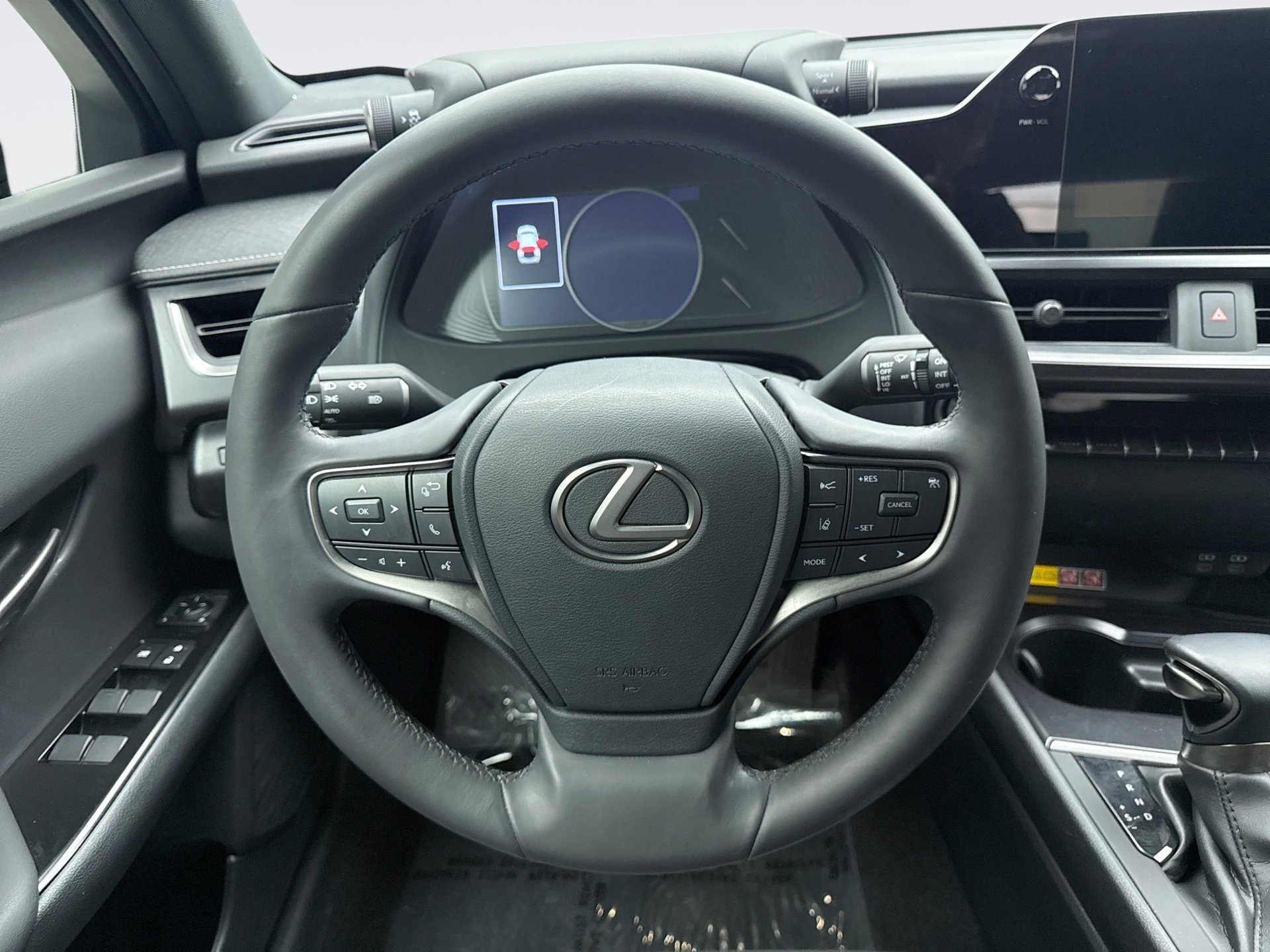 Used 2023 Lexus UX 250h AWD image 12