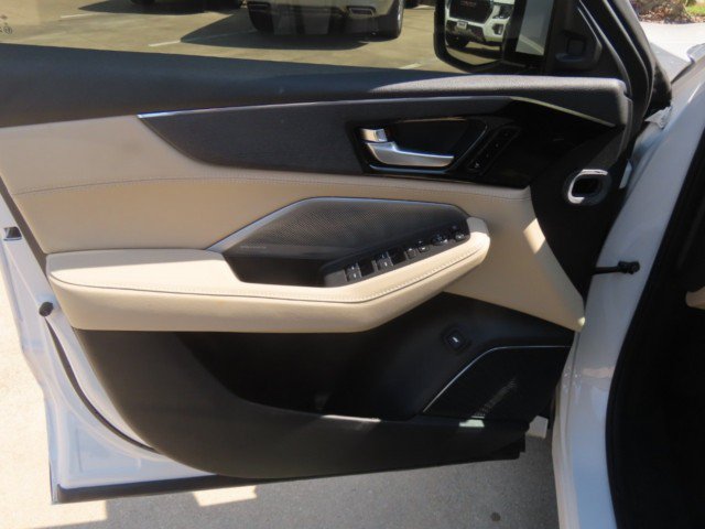 Used 2025 Acura MDX w/ Advance Package AWD/4WD image 24